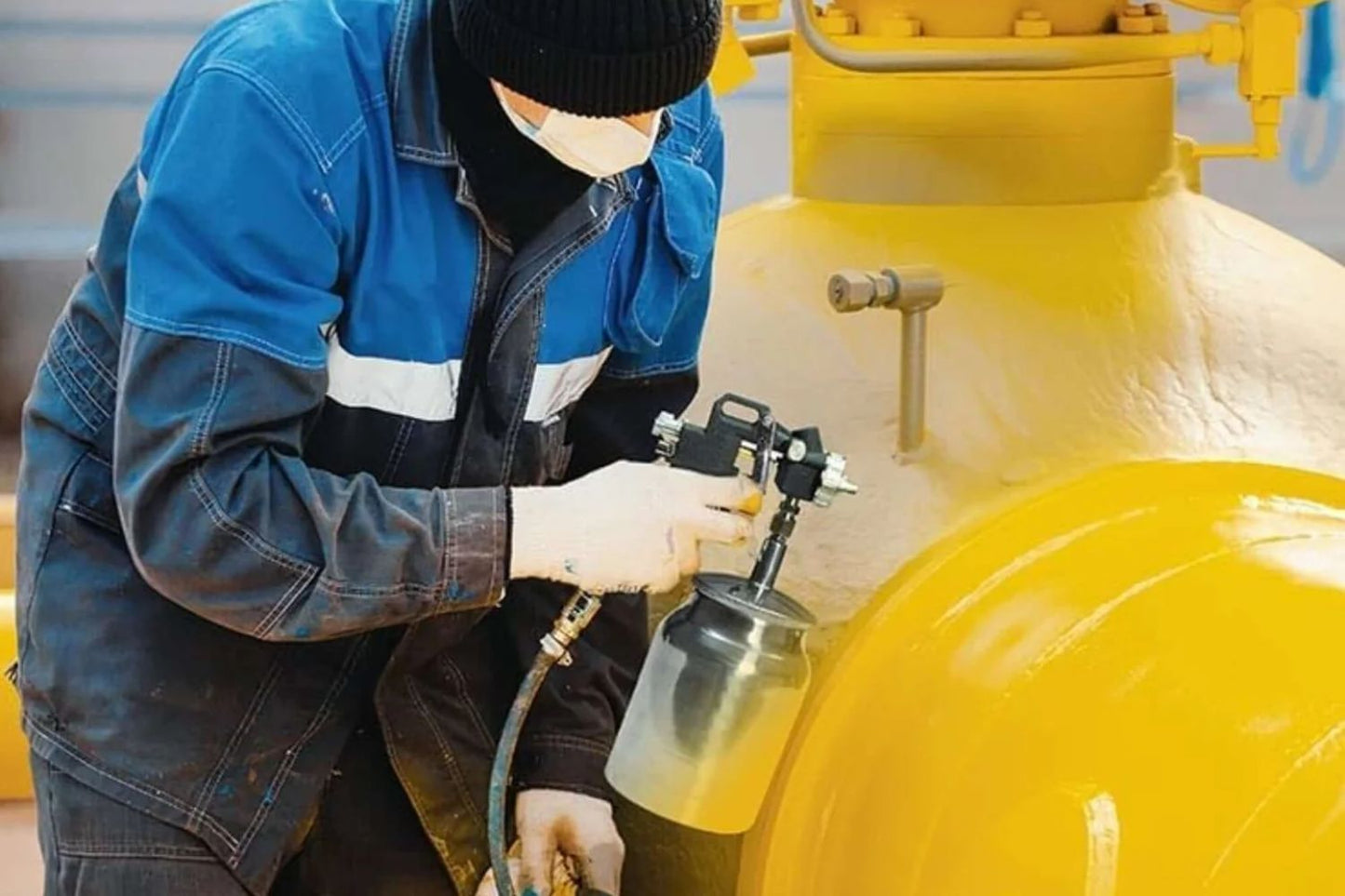 STANLEY 151093XSTN Paint Spray Gun - Paint Container 1L - 150L/min - 4 Bar