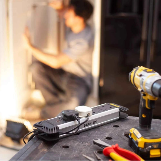 STANLEY SXECFE1BBFE Power Bar 3 Sockets 3m PVC Cable