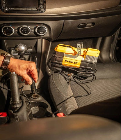 Stanley SXIF0001 Tire Inflator 12V 10 Bar 23 L/Min with  Car Lighter Adapter